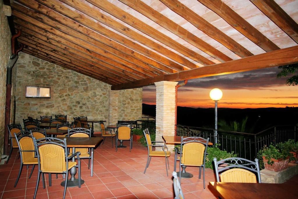 Hotel Residence Villa Rioddi Volterra Exterior foto
