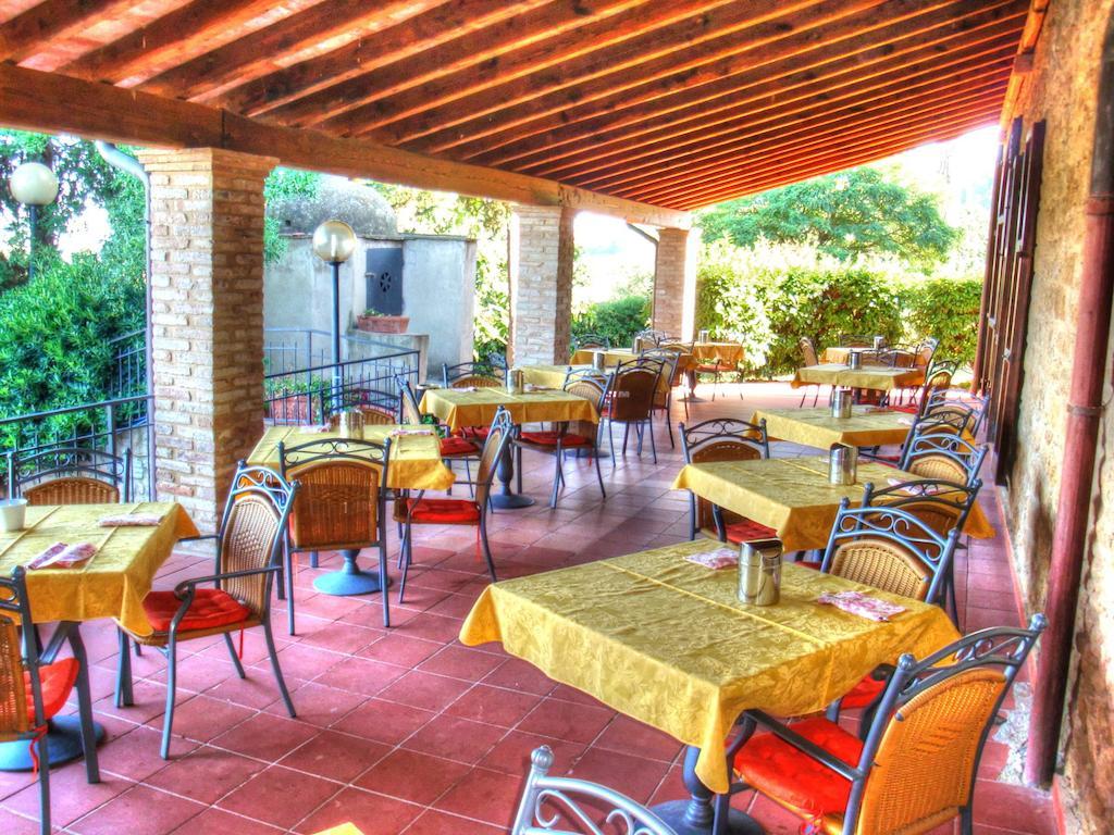 Hotel Residence Villa Rioddi Volterra Exterior foto