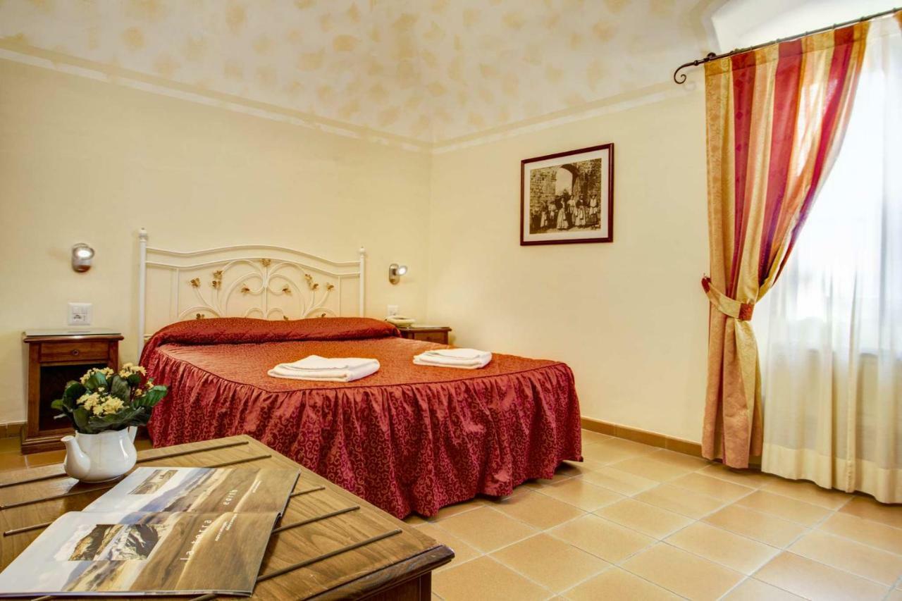Hotel Residence Villa Rioddi Volterra Exterior foto
