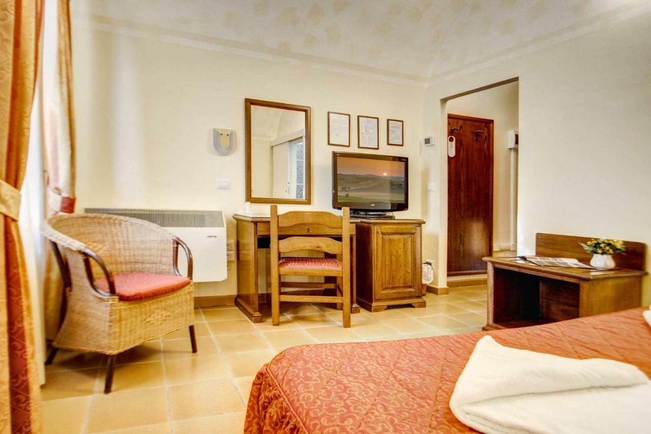 Hotel Residence Villa Rioddi Volterra Exterior foto
